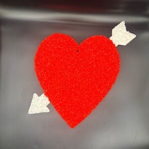 Vintage Melted‎ Plastic Popcorn Heart Arrow Valentine's Day Decoration Red  18"